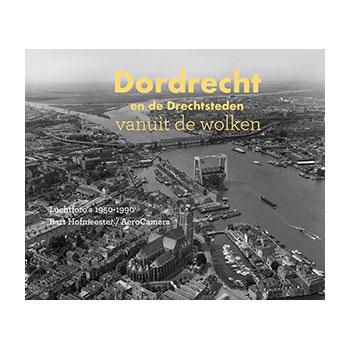Dordrecht en de Drechtsteden vanuit de wolken